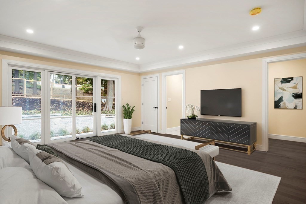 222 Austin St # 222