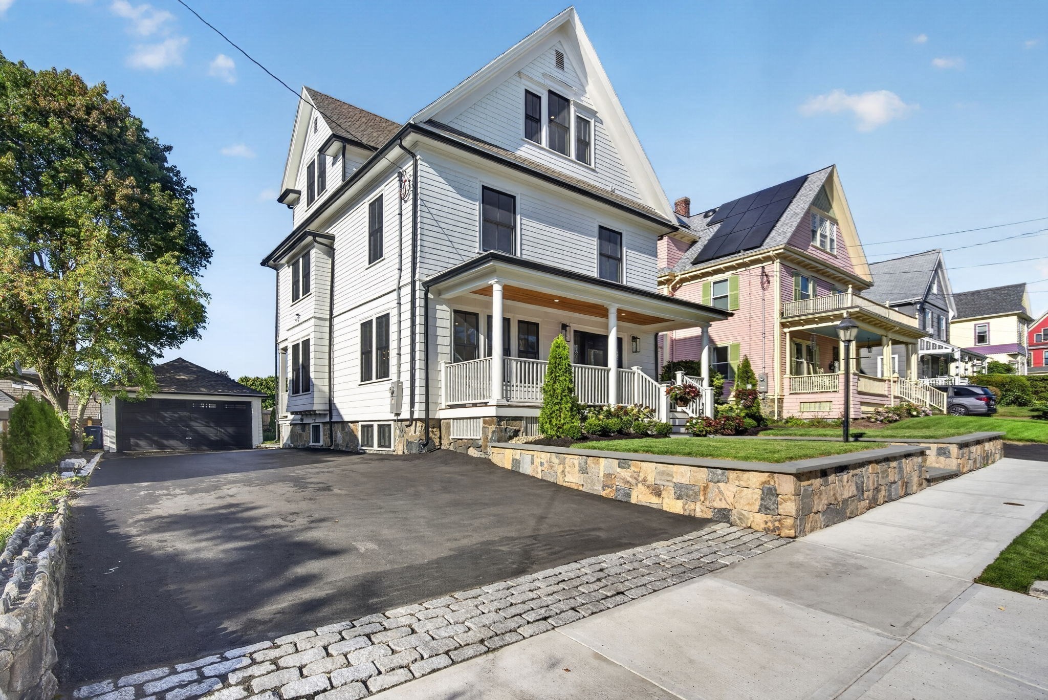 114 Malvern St