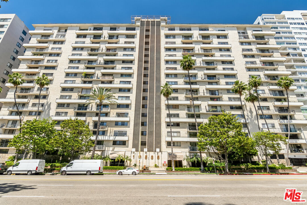10535 Wilshire Blvd Unit: 404