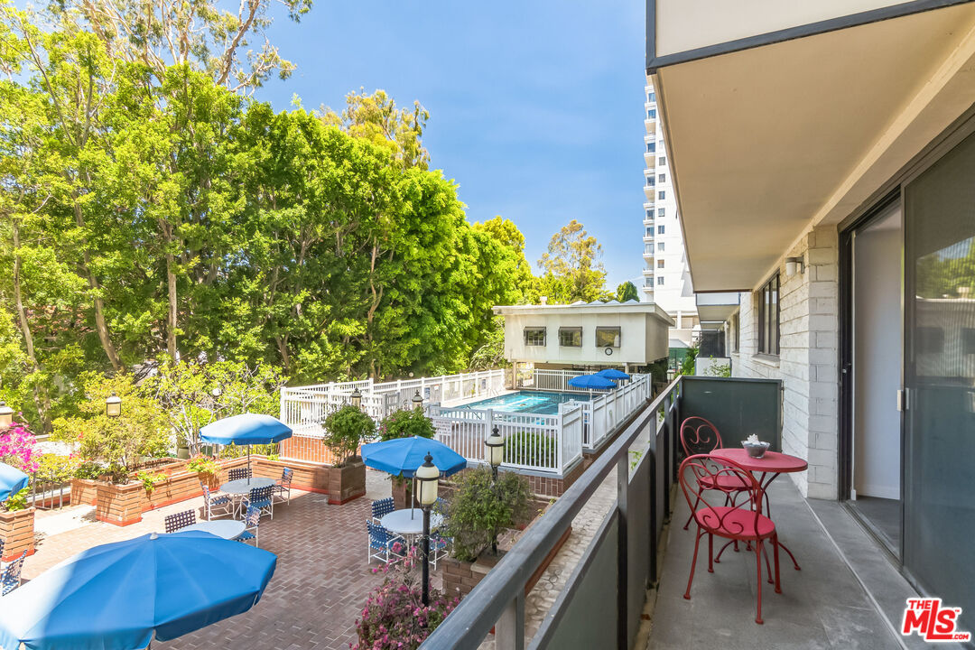 10535 Wilshire Blvd Unit: 404