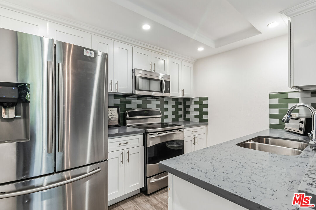 10535 Wilshire Blvd Unit: 404