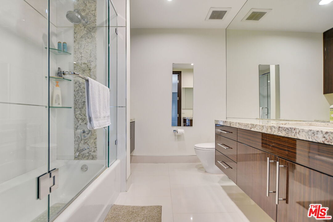 1318 Roxbury Dr Unit: 311