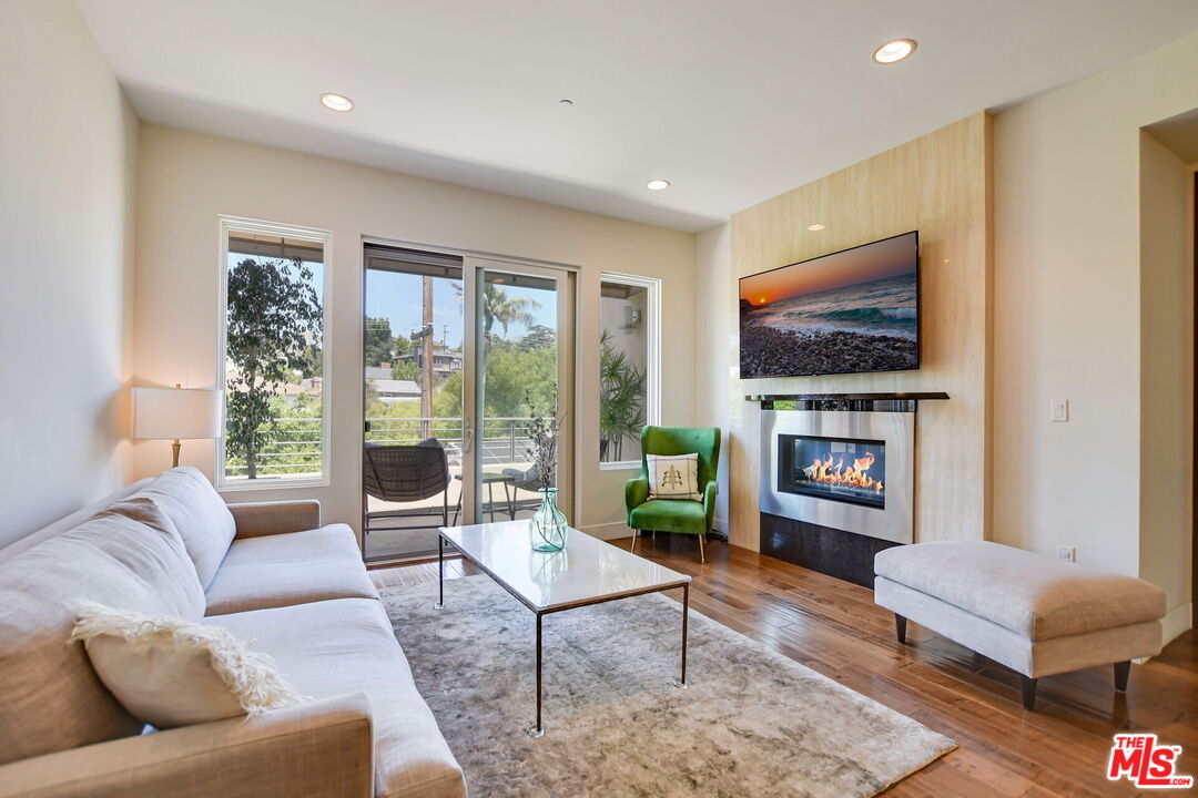 1318 Roxbury Dr Unit: 311