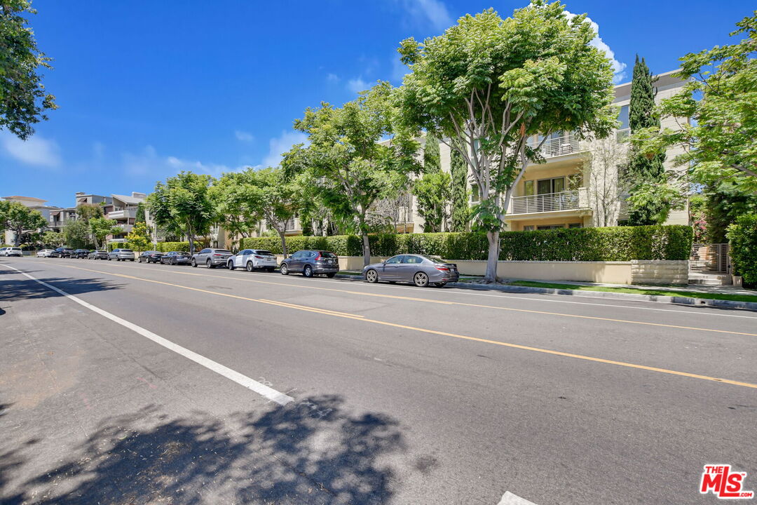 1318 Roxbury Dr Unit: 311