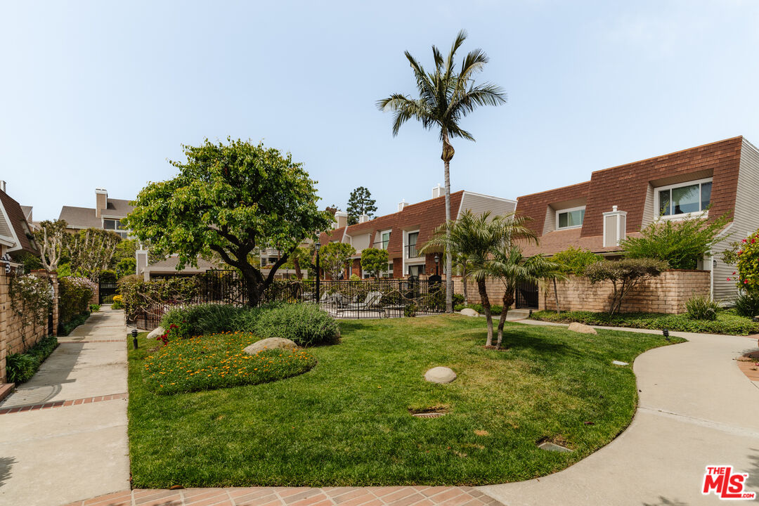 4317 Alla Rd Unit: 1