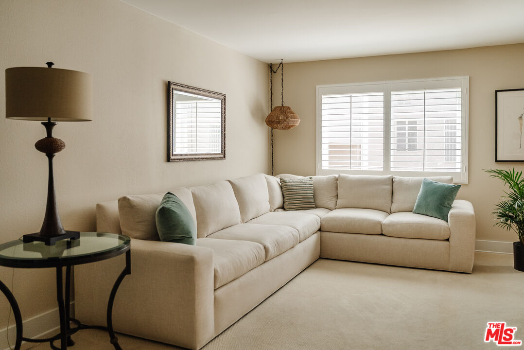 4317 Alla Rd Unit: 1