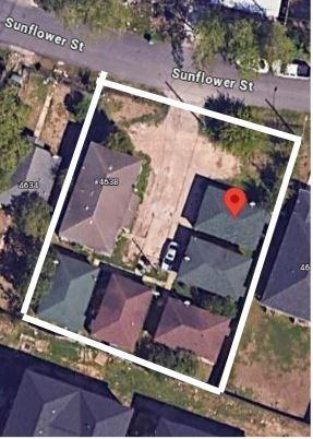 4638 Sunflower Street # 9