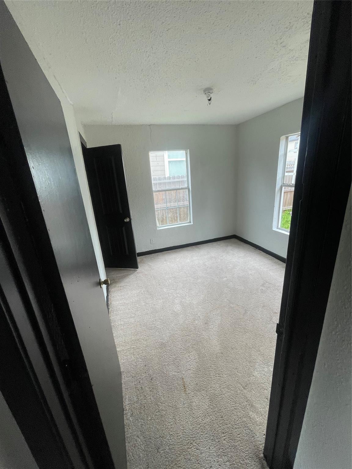 4638 Sunflower Street # 9