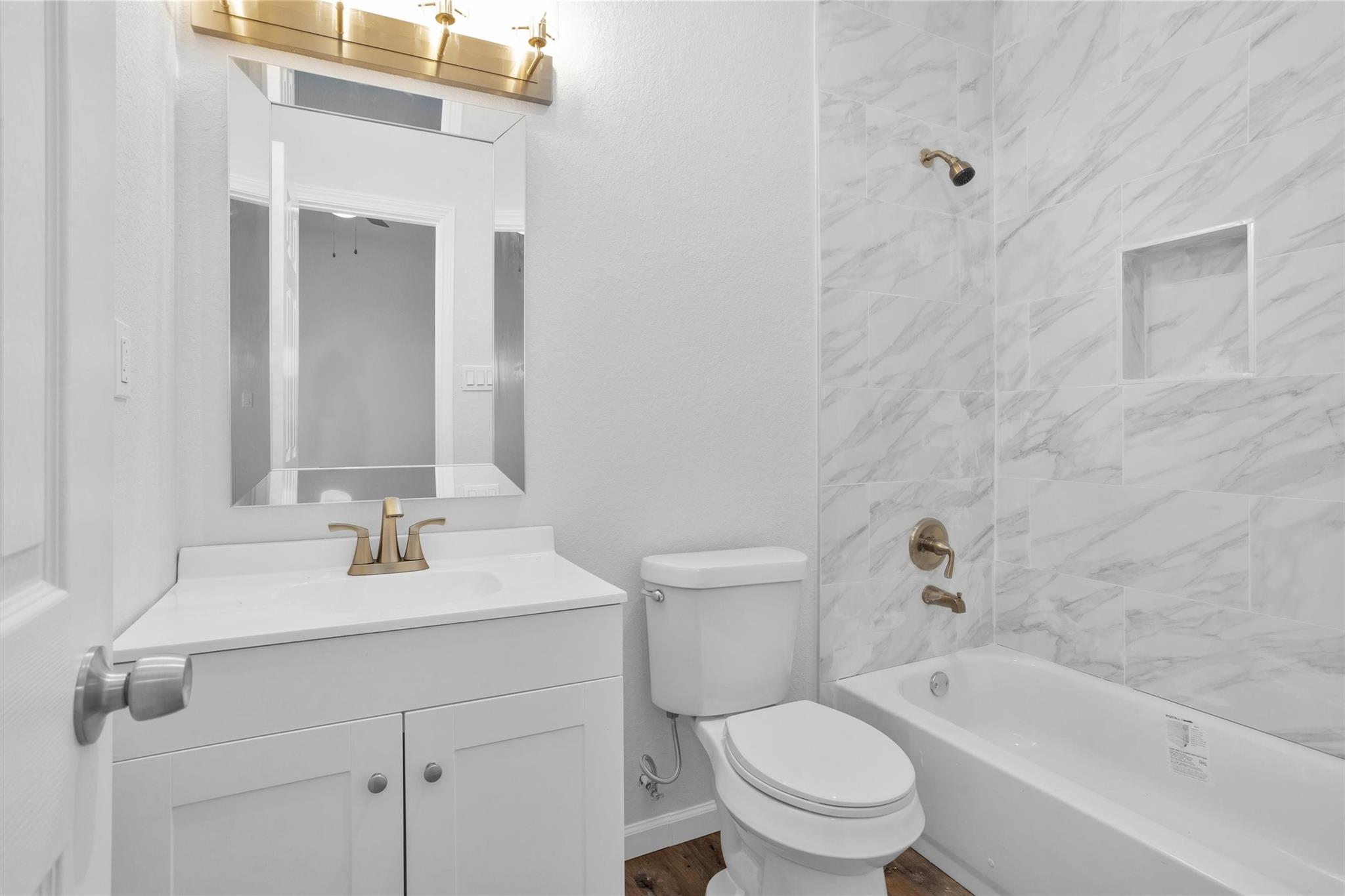 3916 Falls St Street