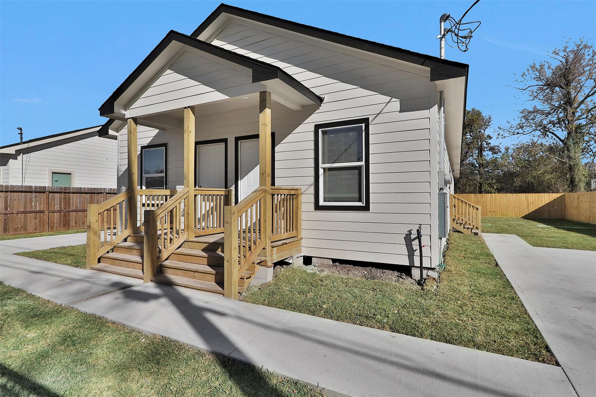 3916 Falls St Street