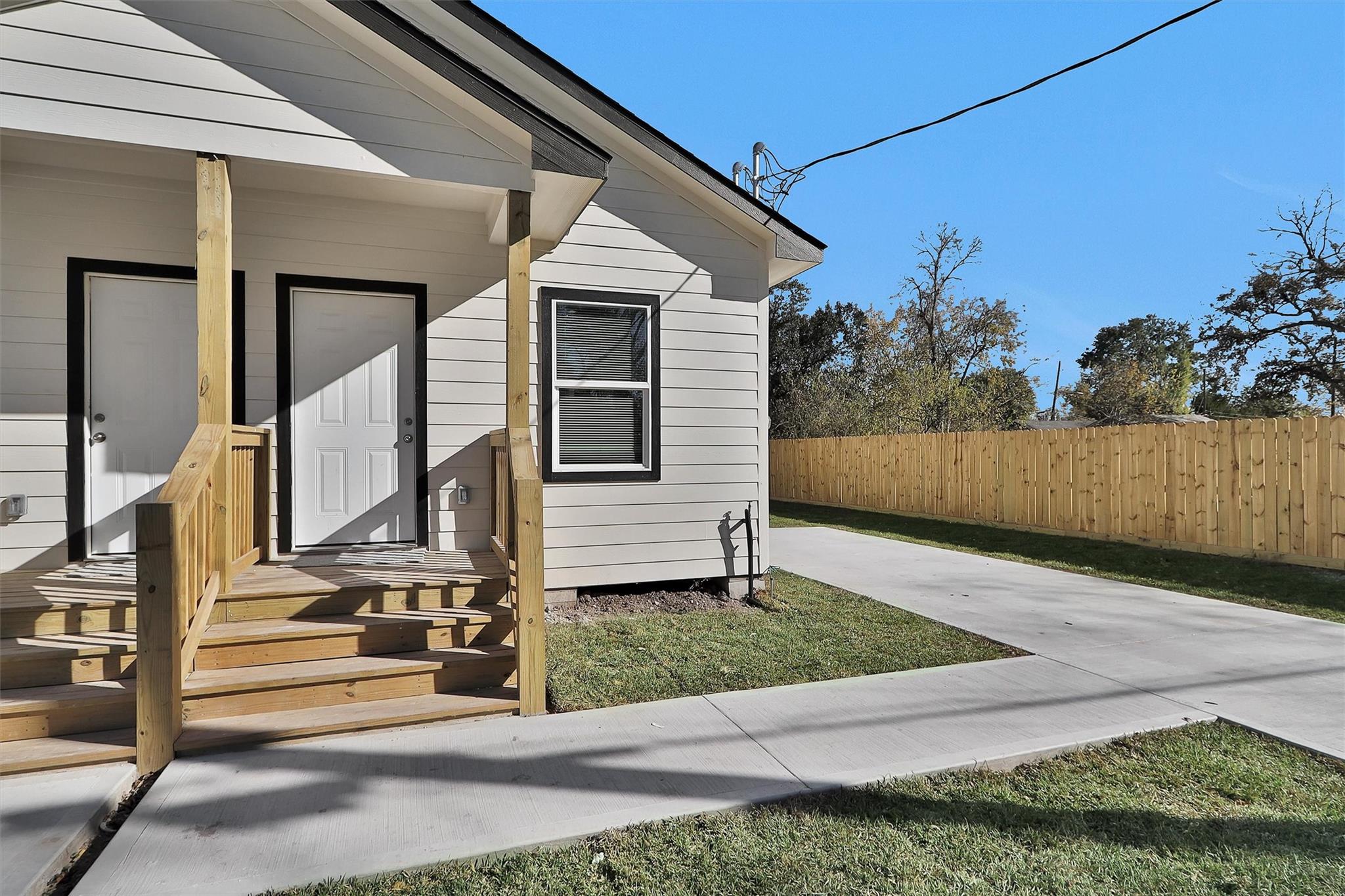 3916 Falls St Street