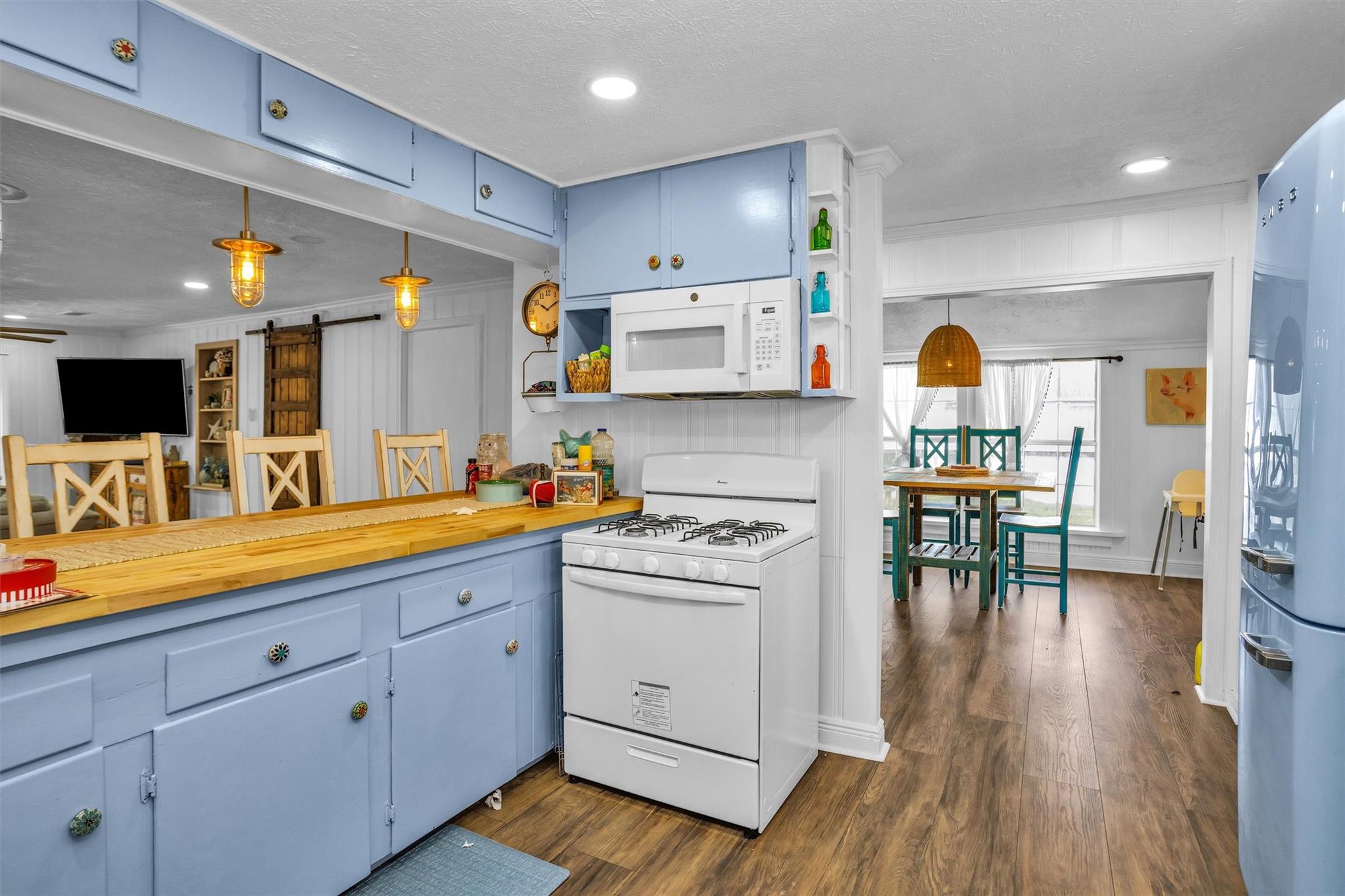 631 Clear Lake Road