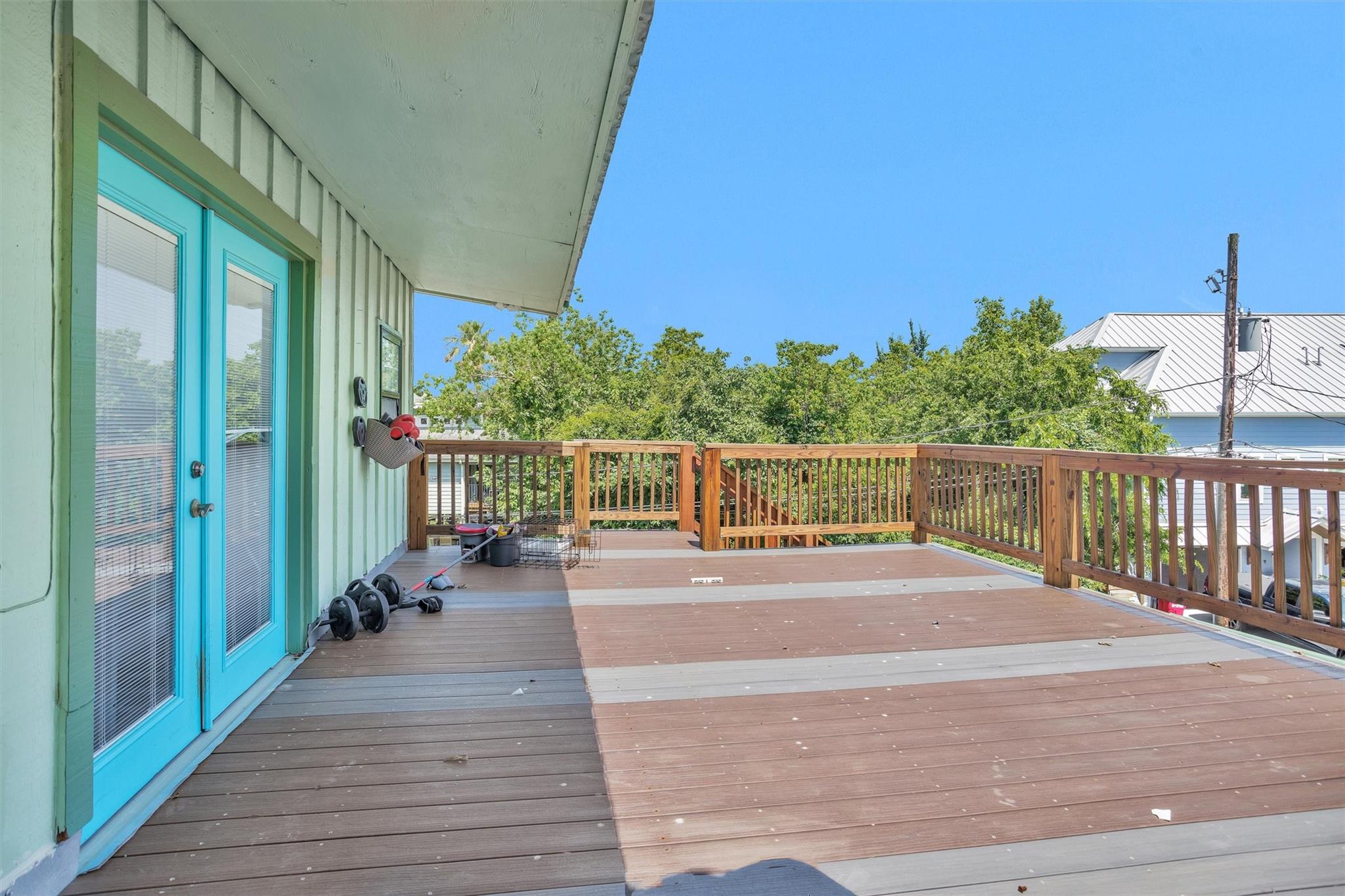 319 W Shore Drive