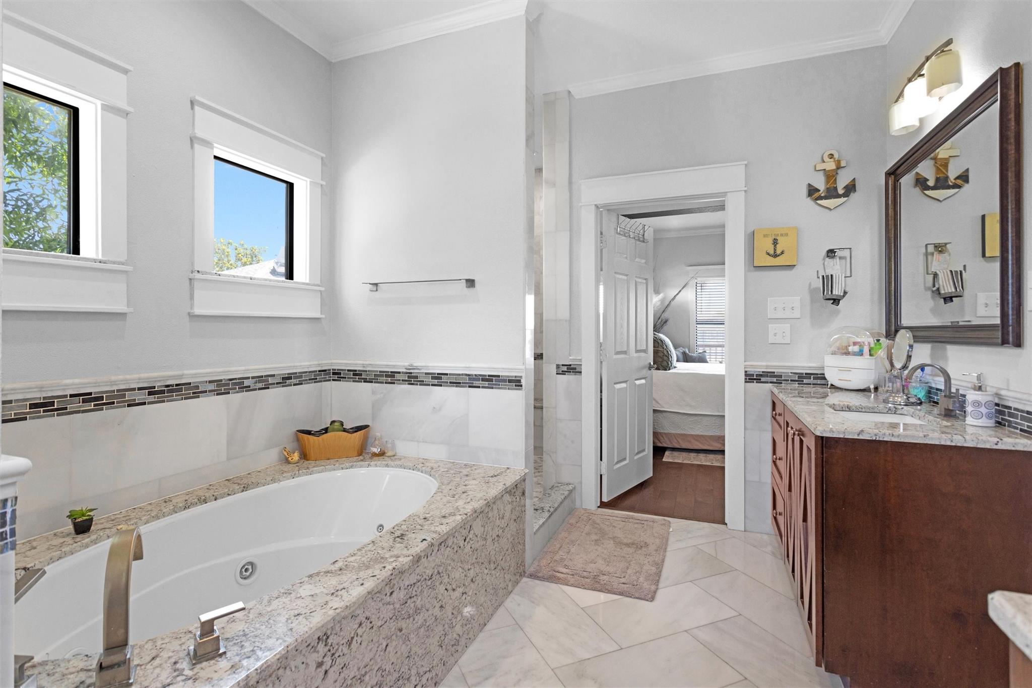 319 W Shore Drive