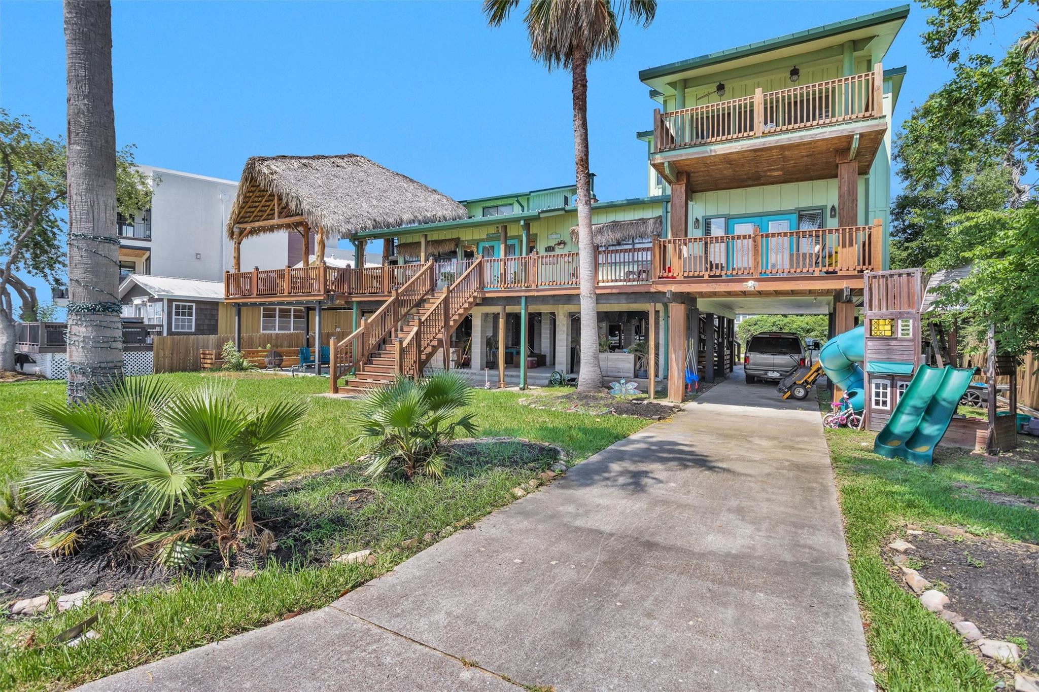 319 W Shore Drive