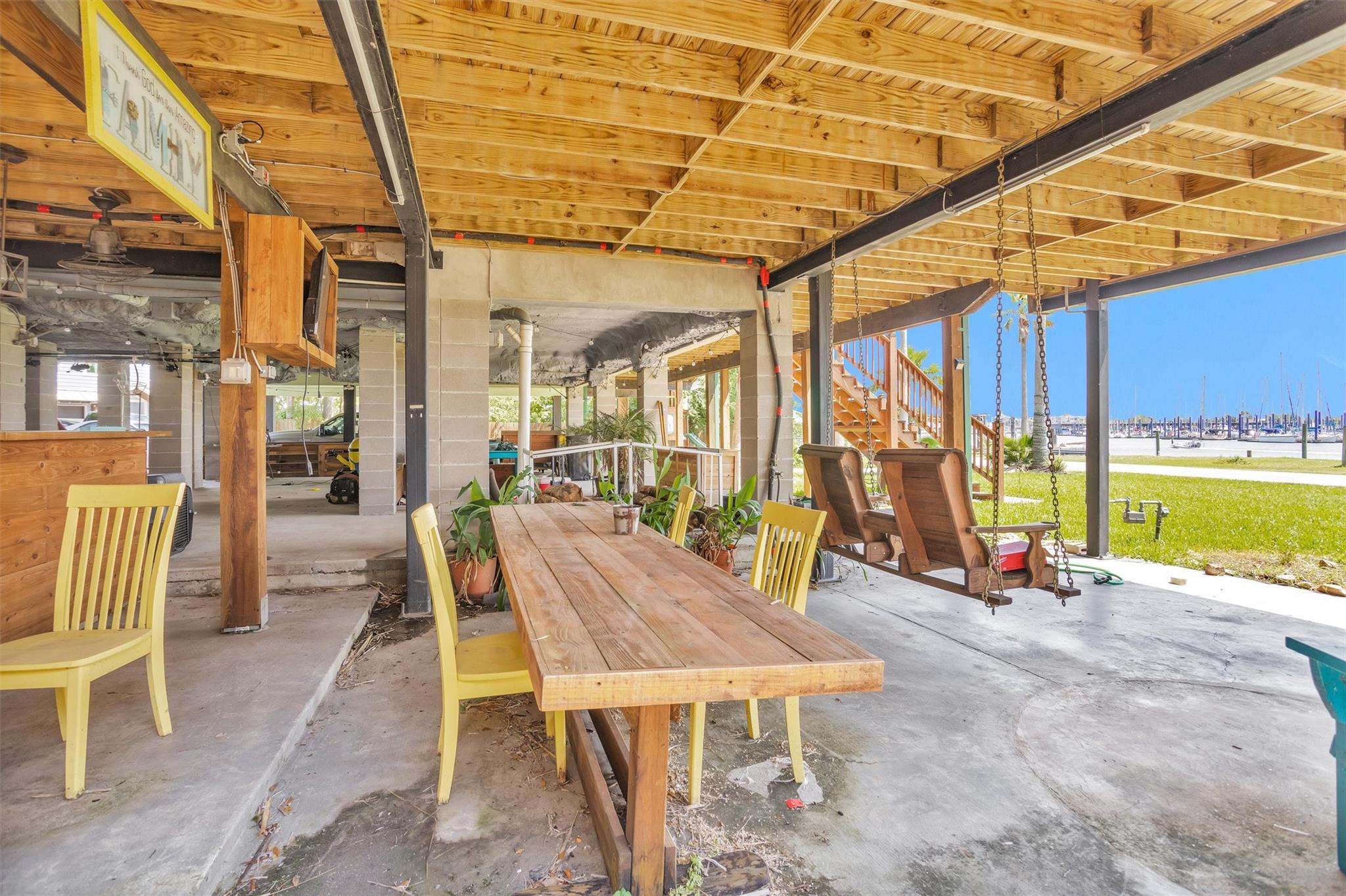 319 W Shore Drive