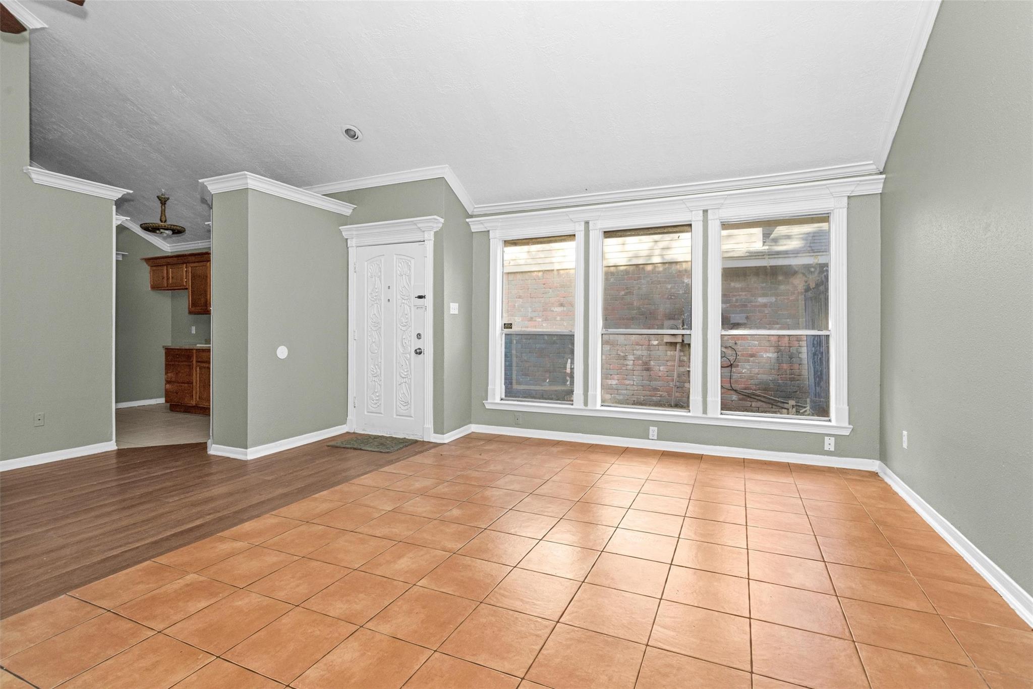 12443 S Rachlin Circle