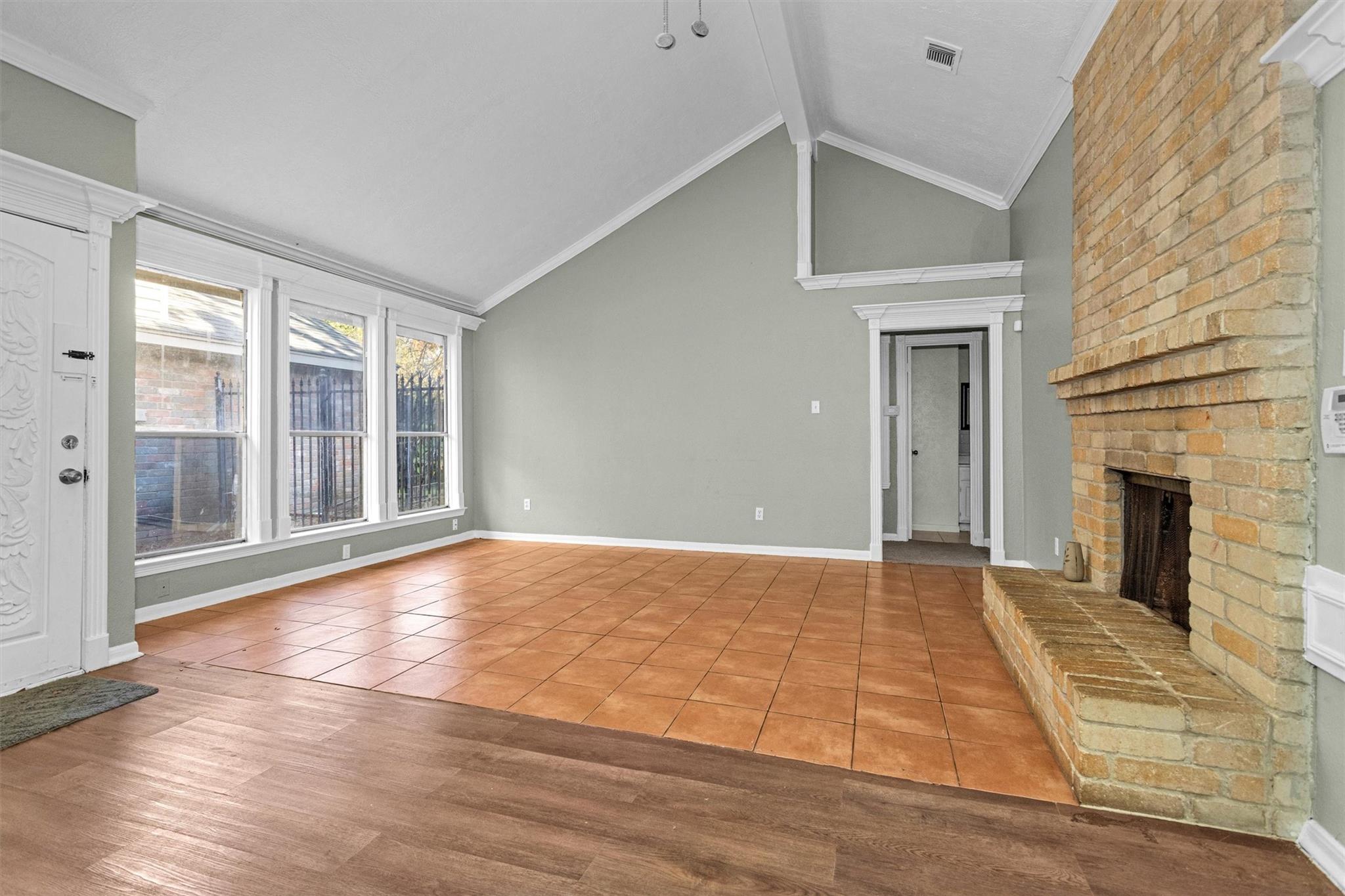 12443 S Rachlin Circle