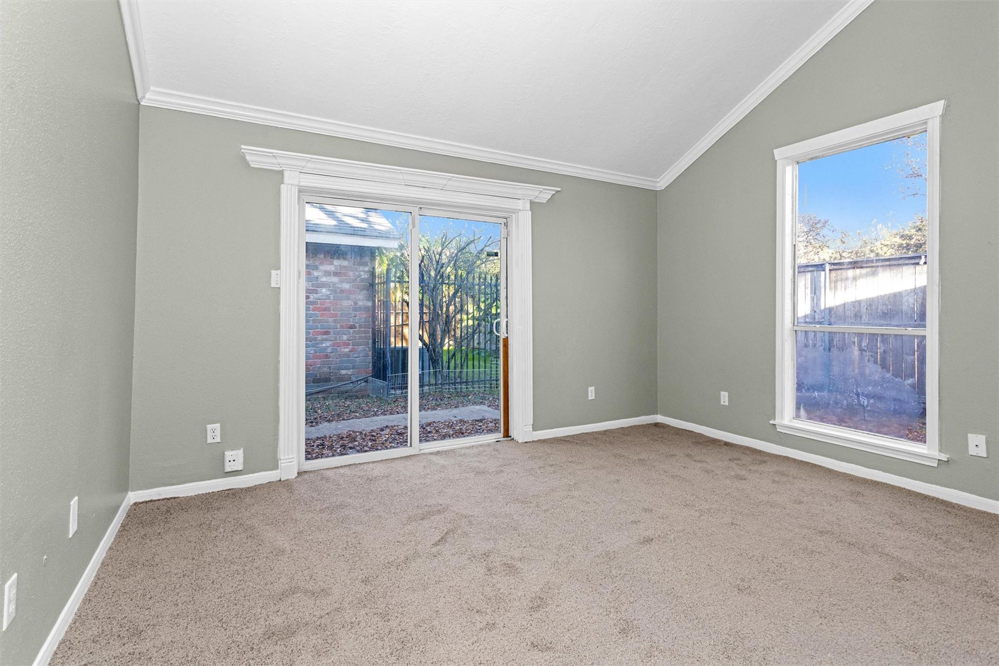 12443 S Rachlin Circle