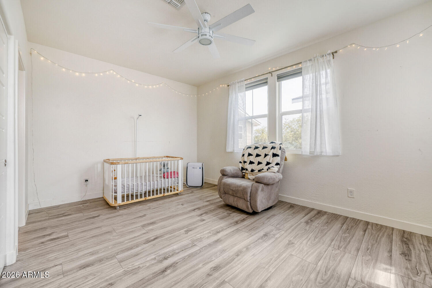 3218 W GLENDALE Avenue 24