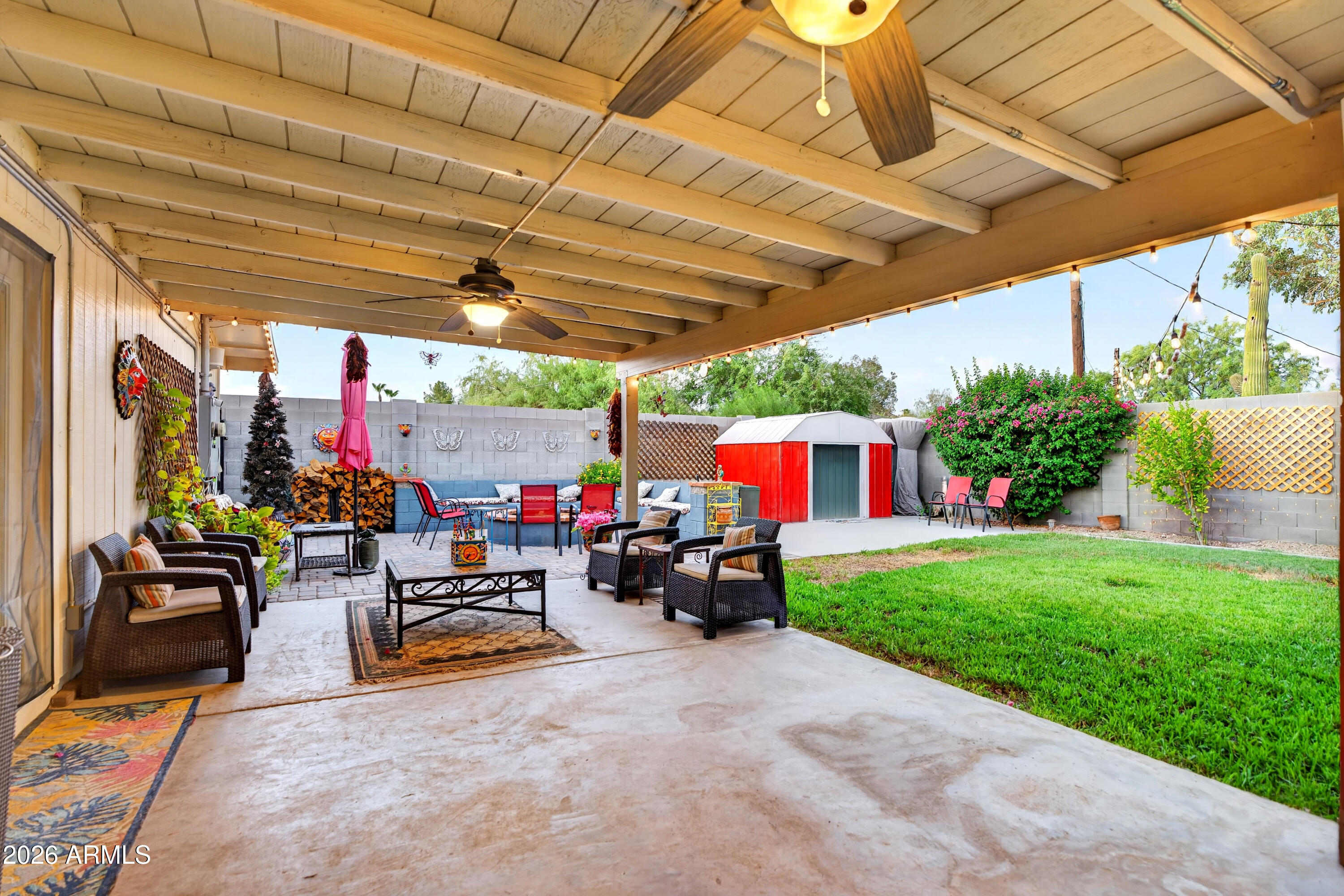 13817 N 10TH Place