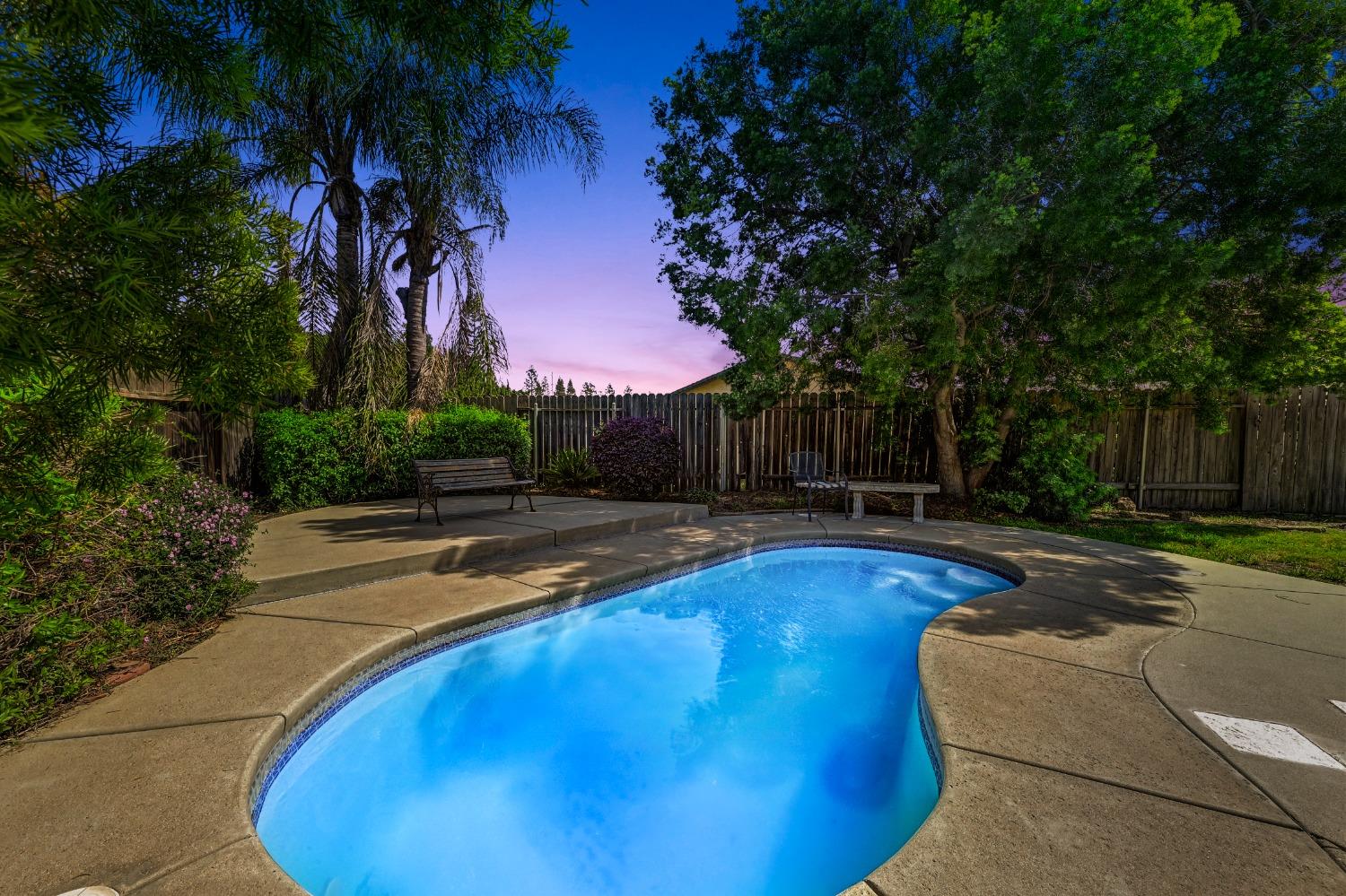 9447 Fire King Court