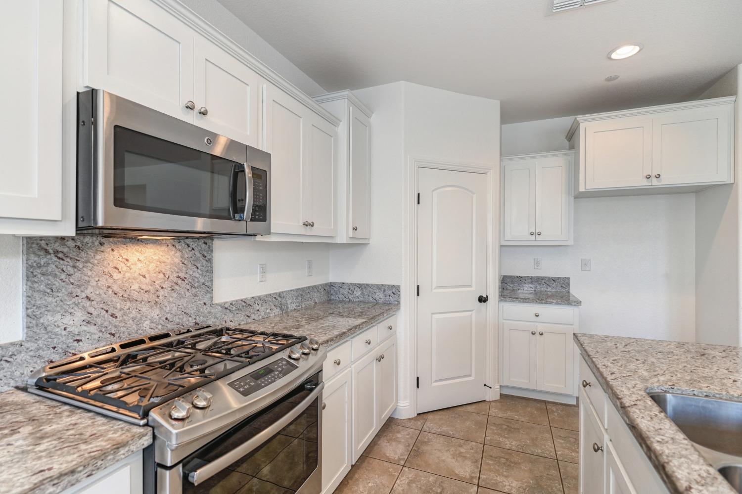 4226 Borderlands Drive