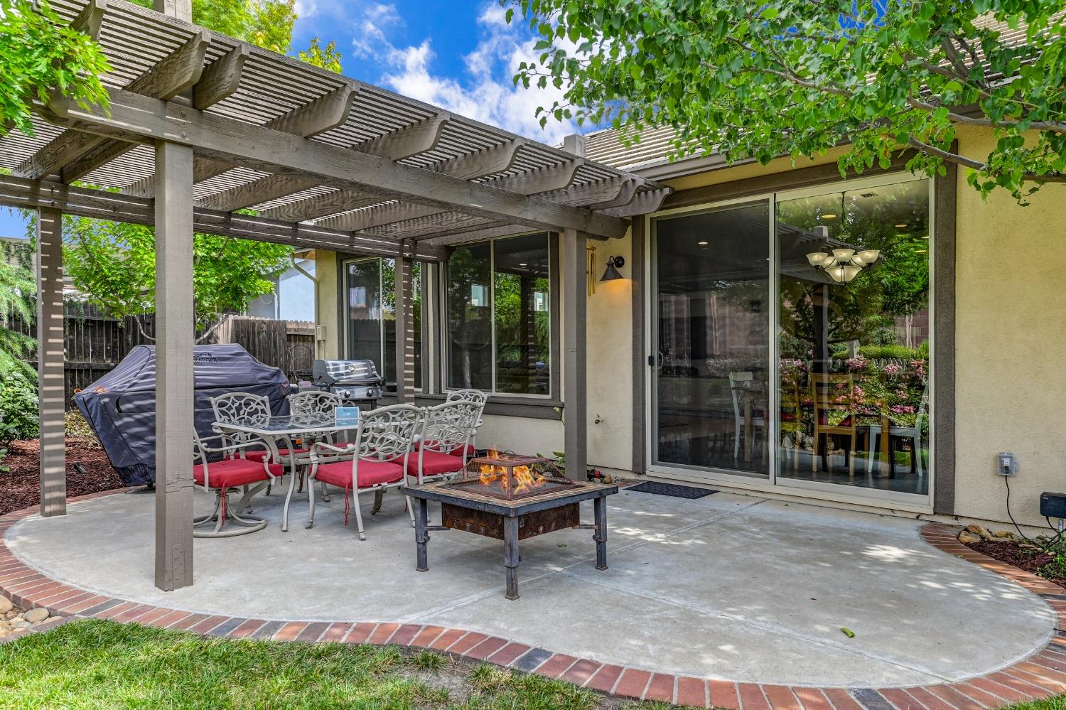 12433 Kibbie Lake Way