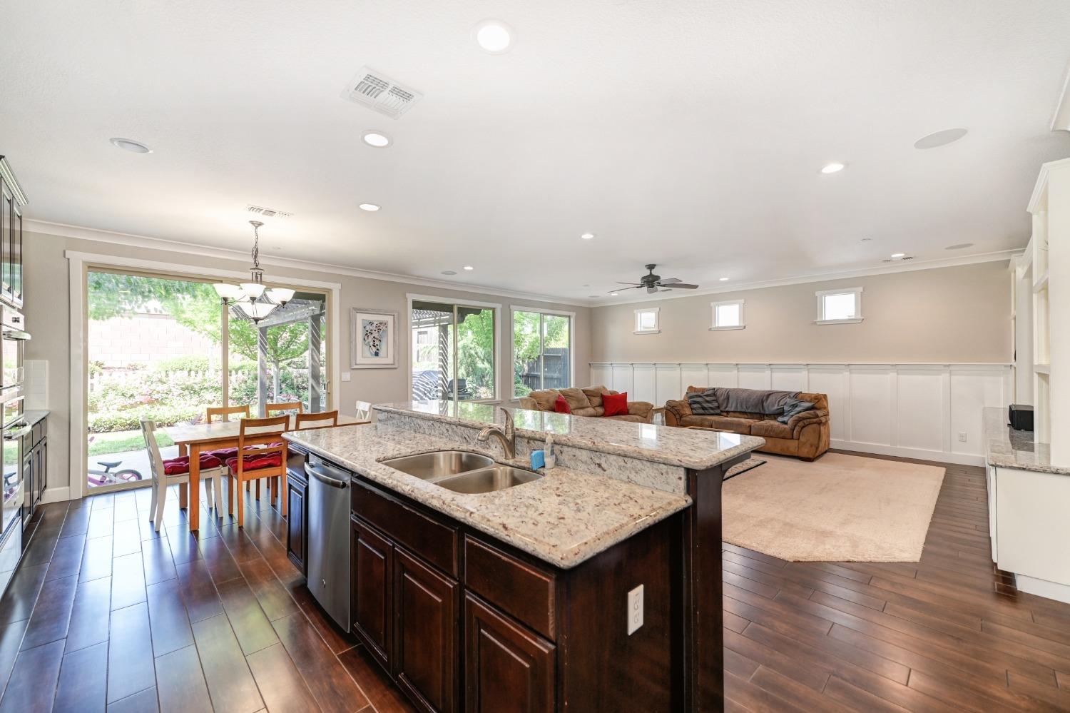 12433 Kibbie Lake Way