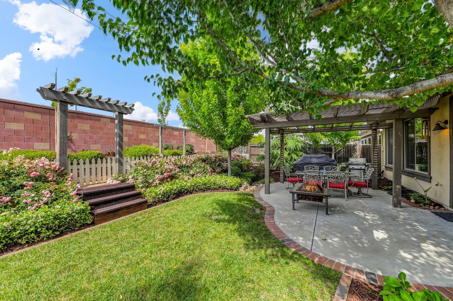 12433 Kibbie Lake Way