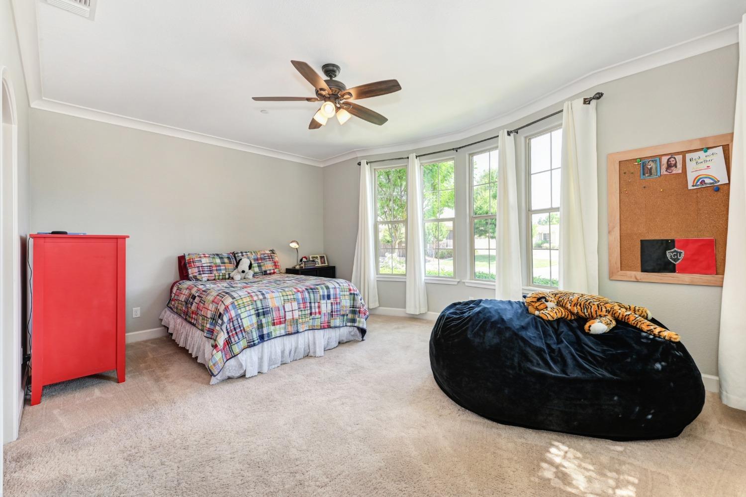 12433 Kibbie Lake Way
