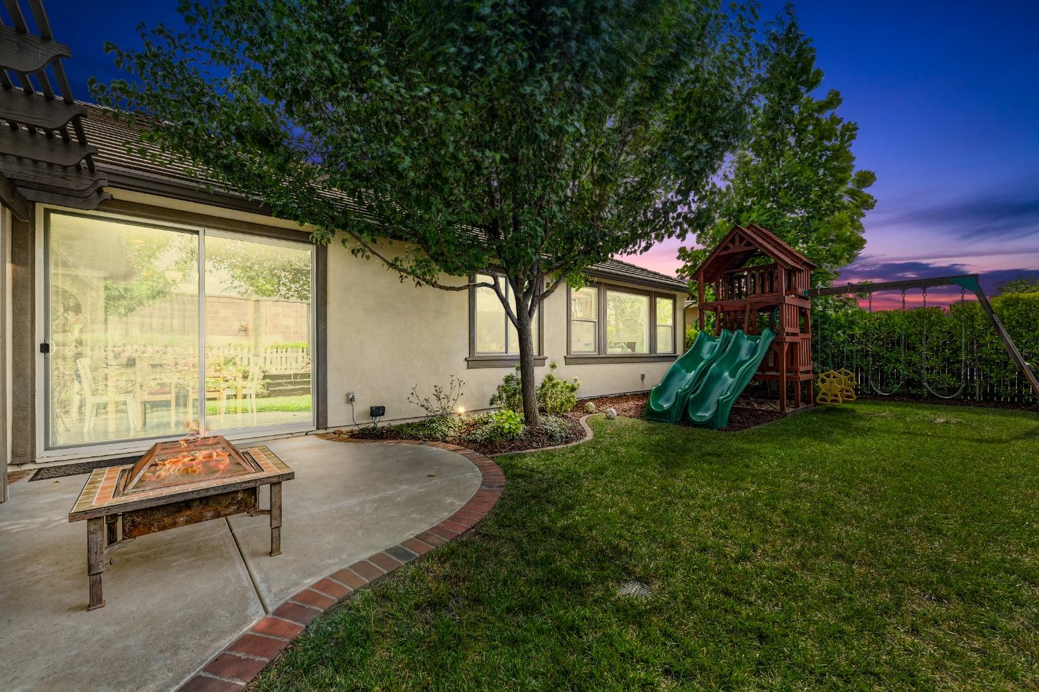 12433 Kibbie Lake Way