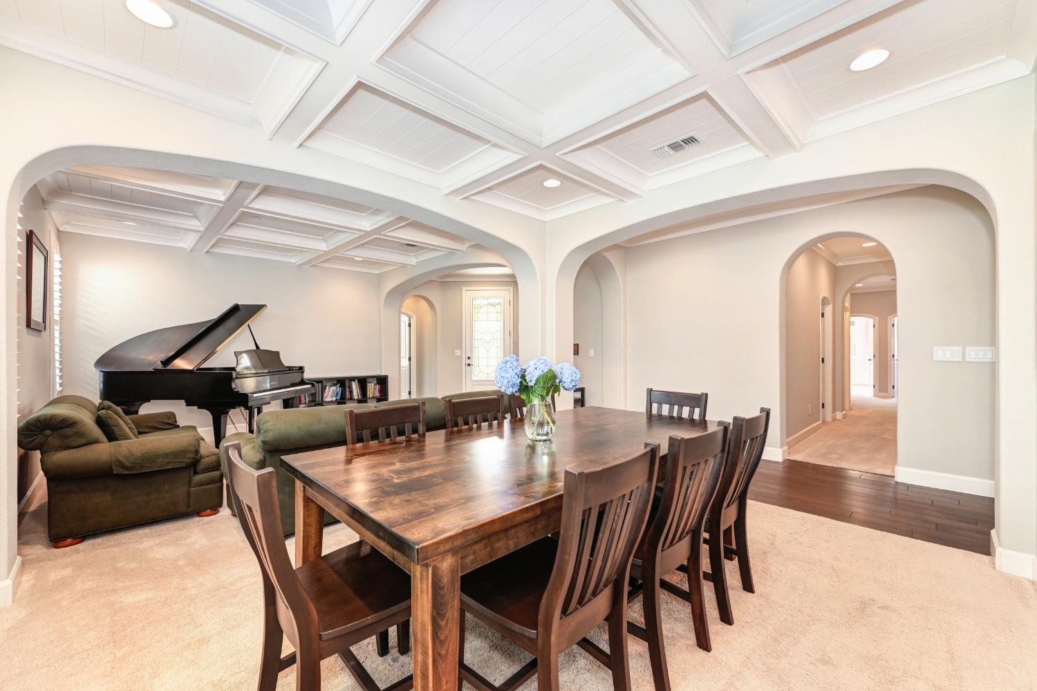 12433 Kibbie Lake Way