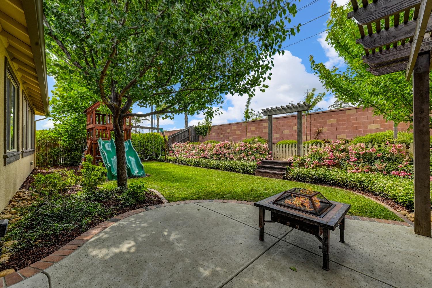 12433 Kibbie Lake Way
