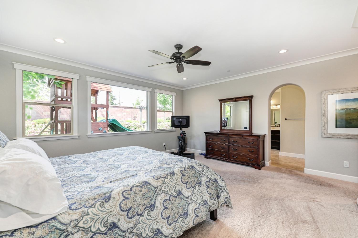 12433 Kibbie Lake Way