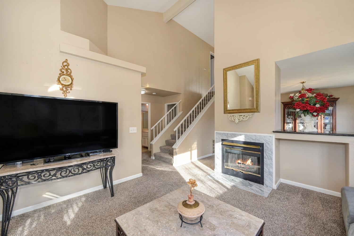 136 Creekside Circle
