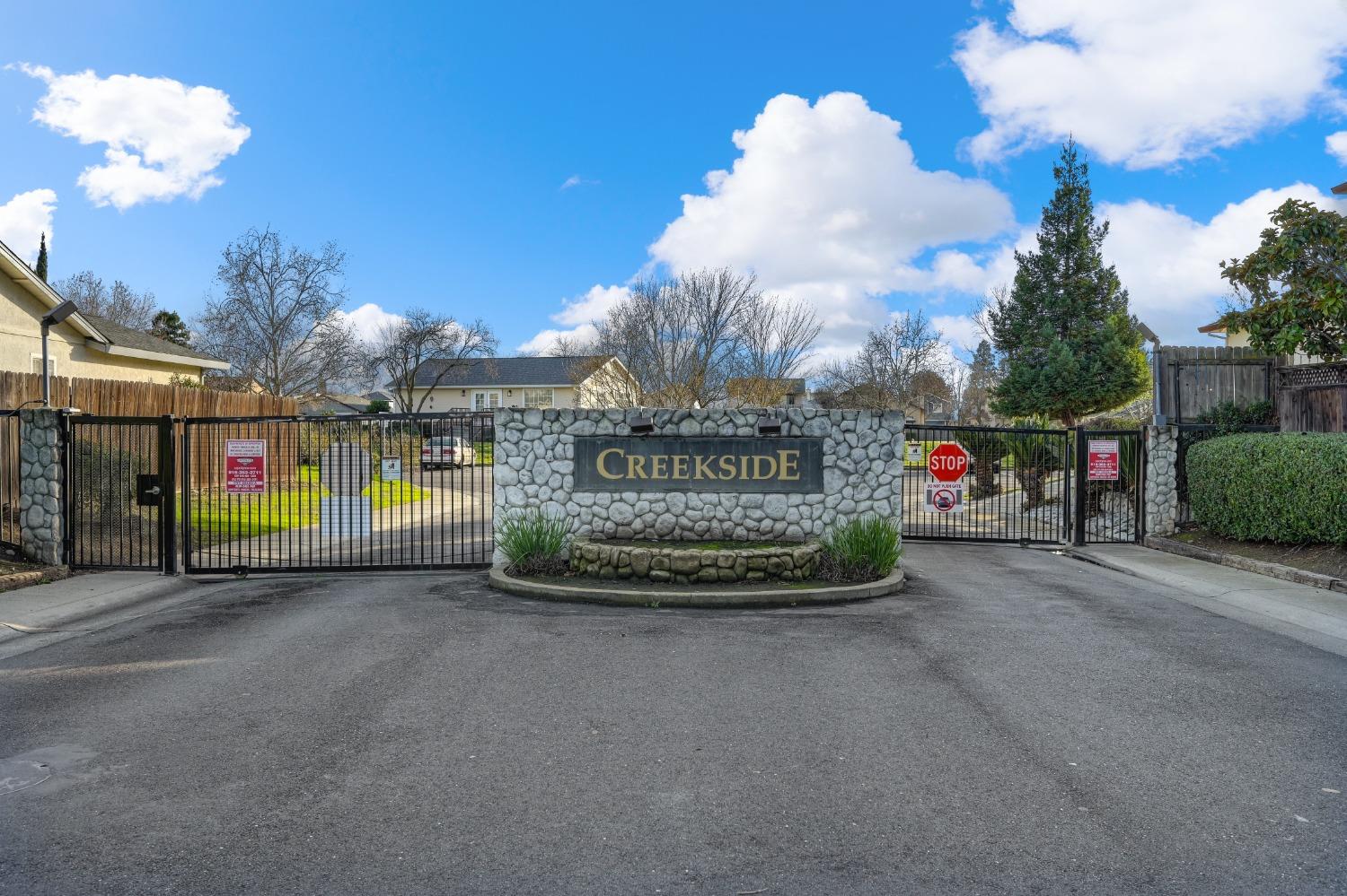 136 Creekside Circle