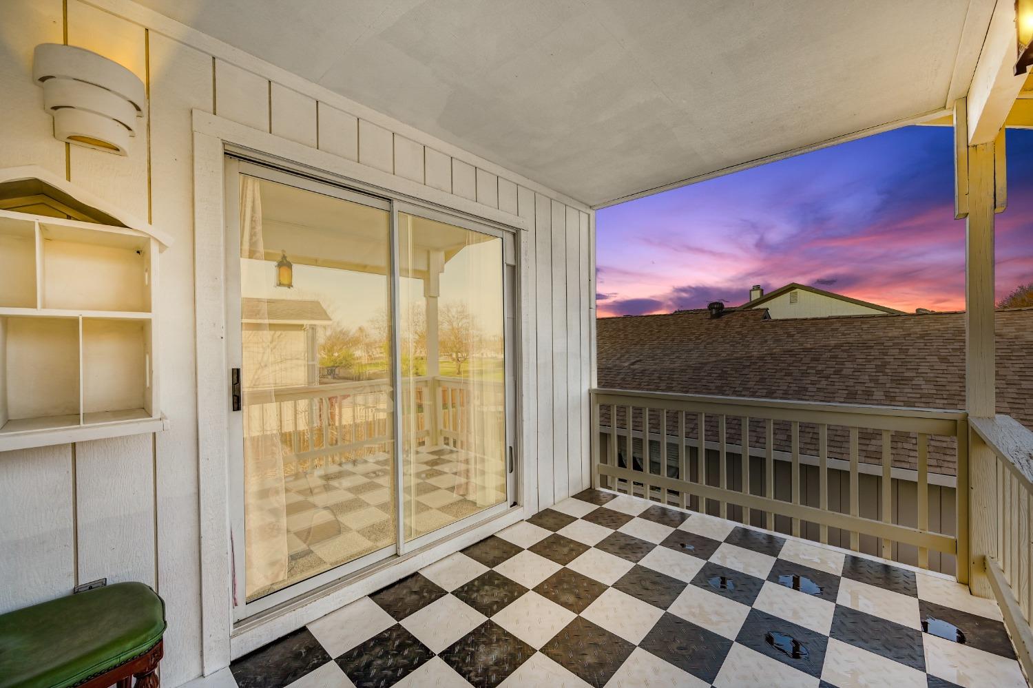 136 Creekside Circle