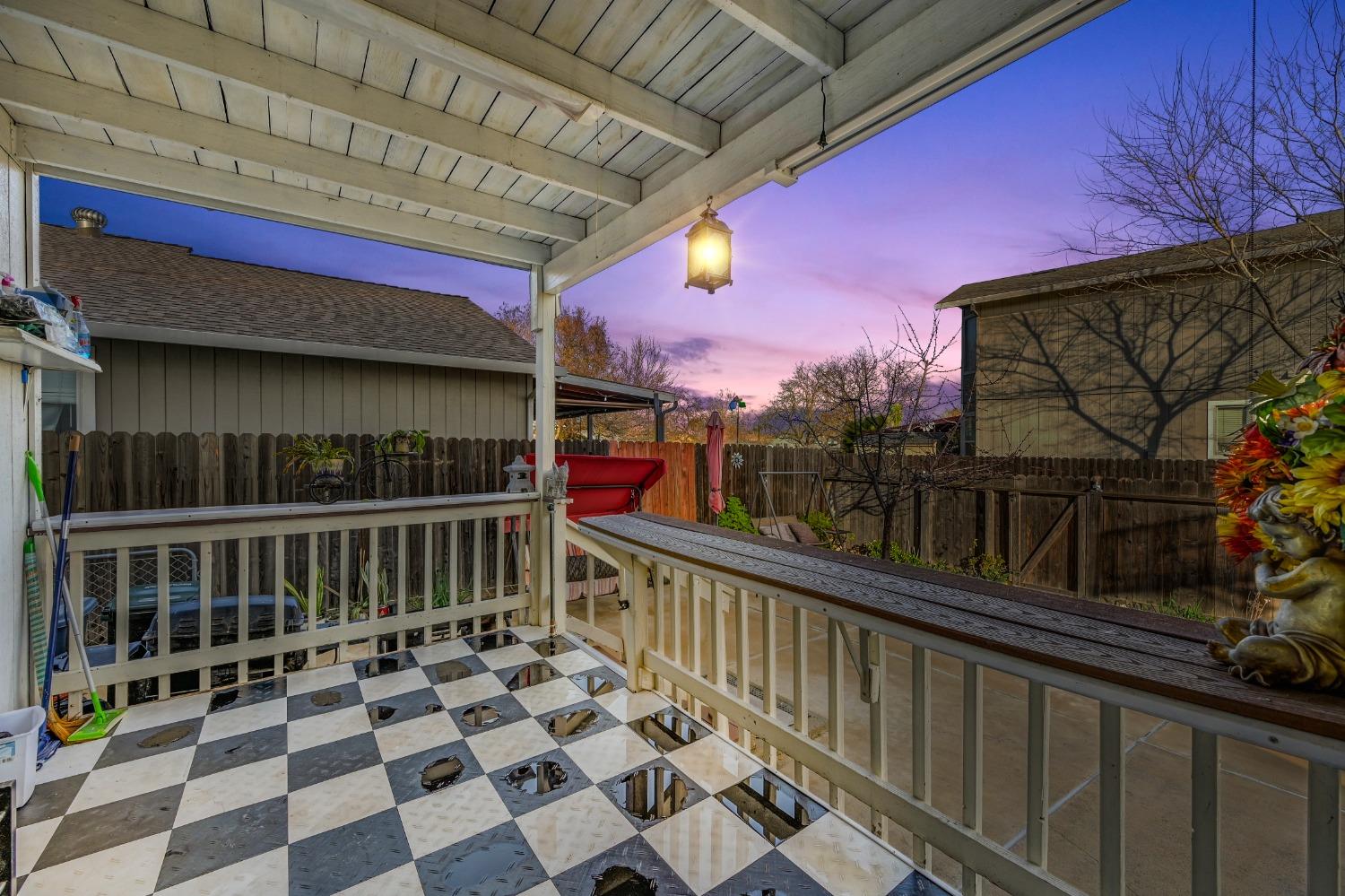 136 Creekside Circle
