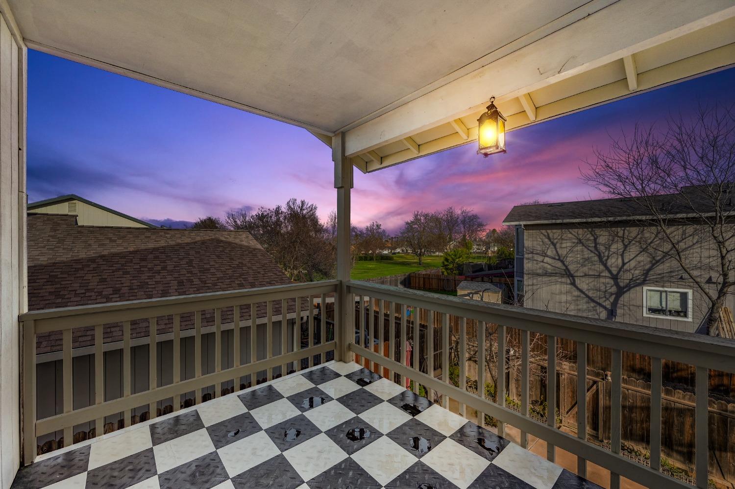 136 Creekside Circle