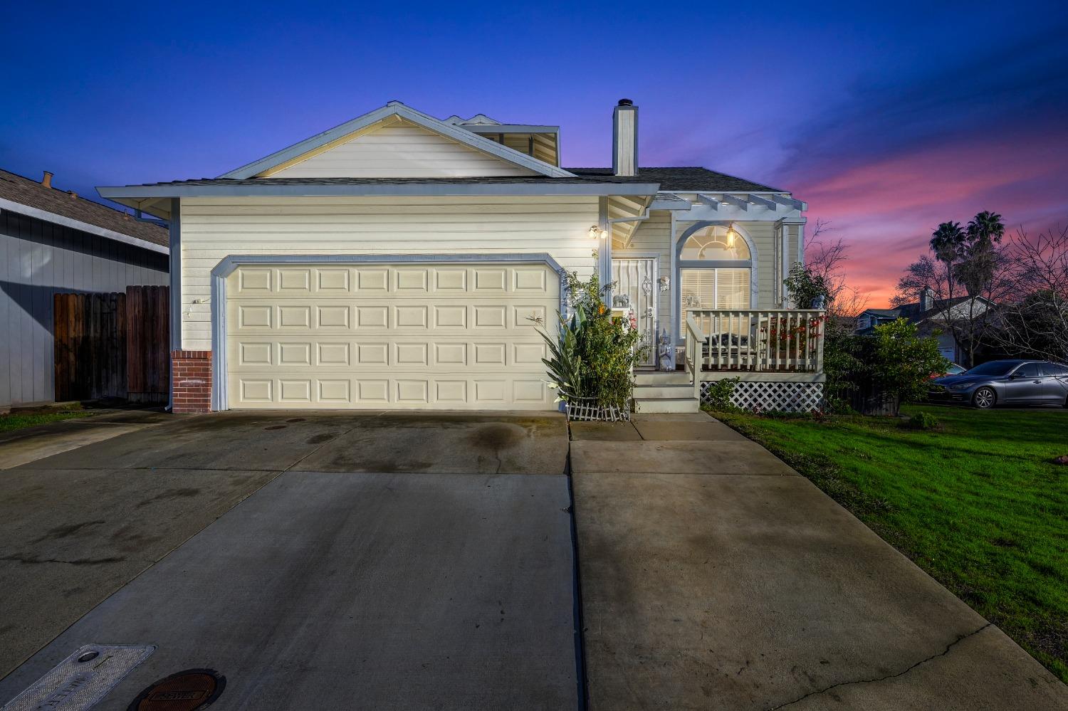136 Creekside Circle