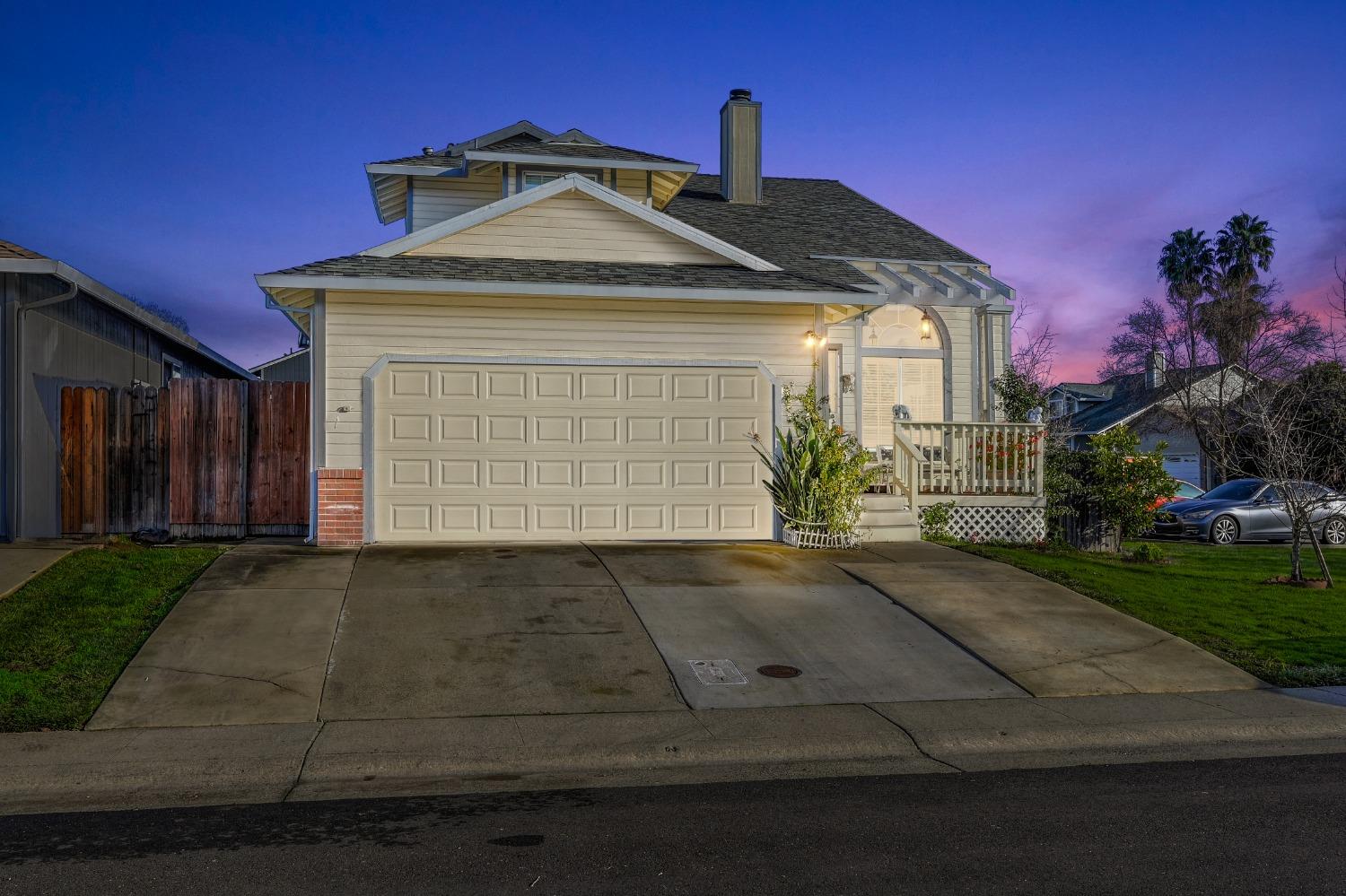 136 Creekside Circle