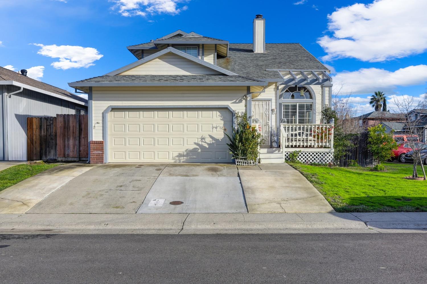 136 Creekside Circle