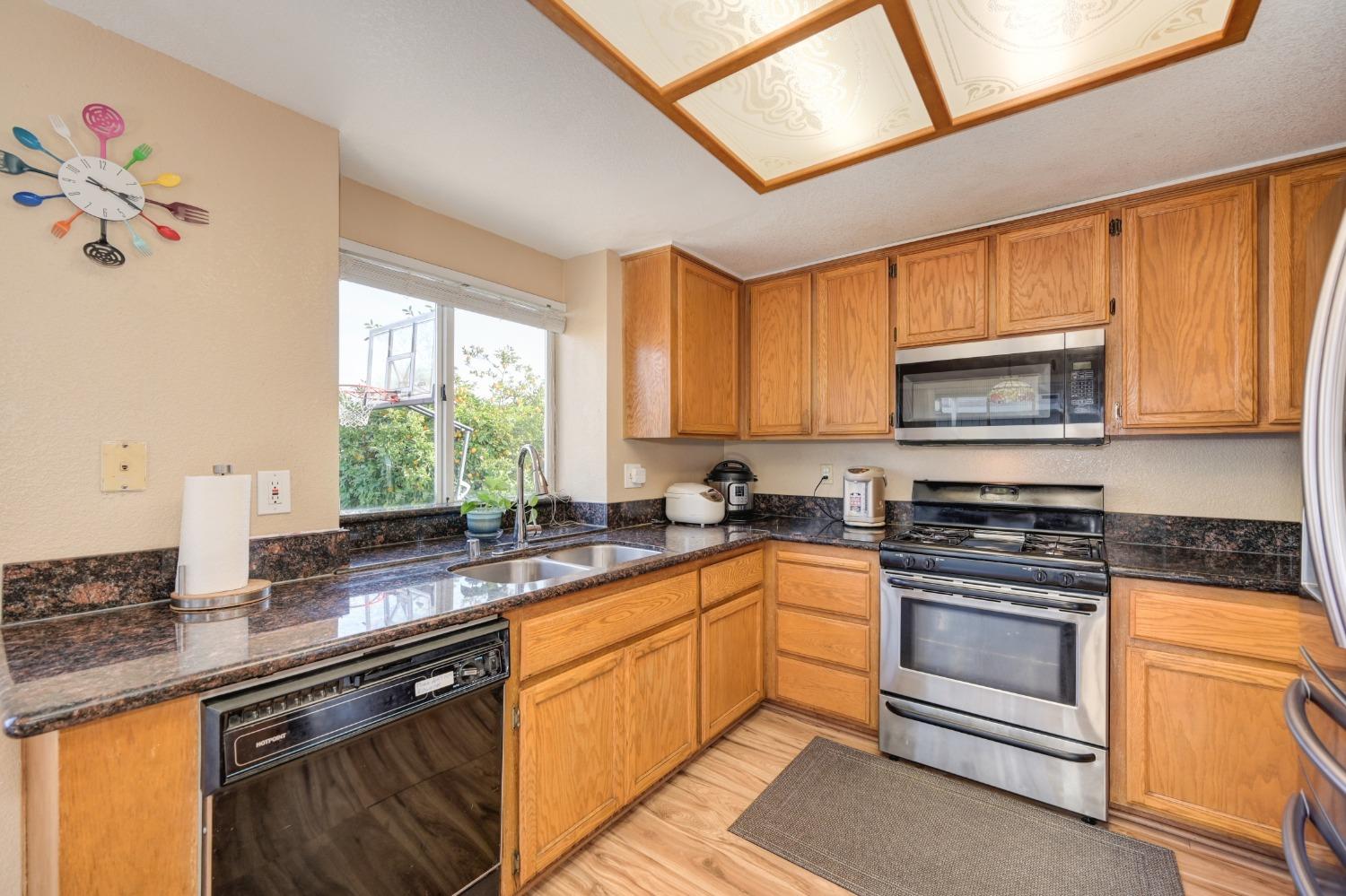 136 Creekside Circle