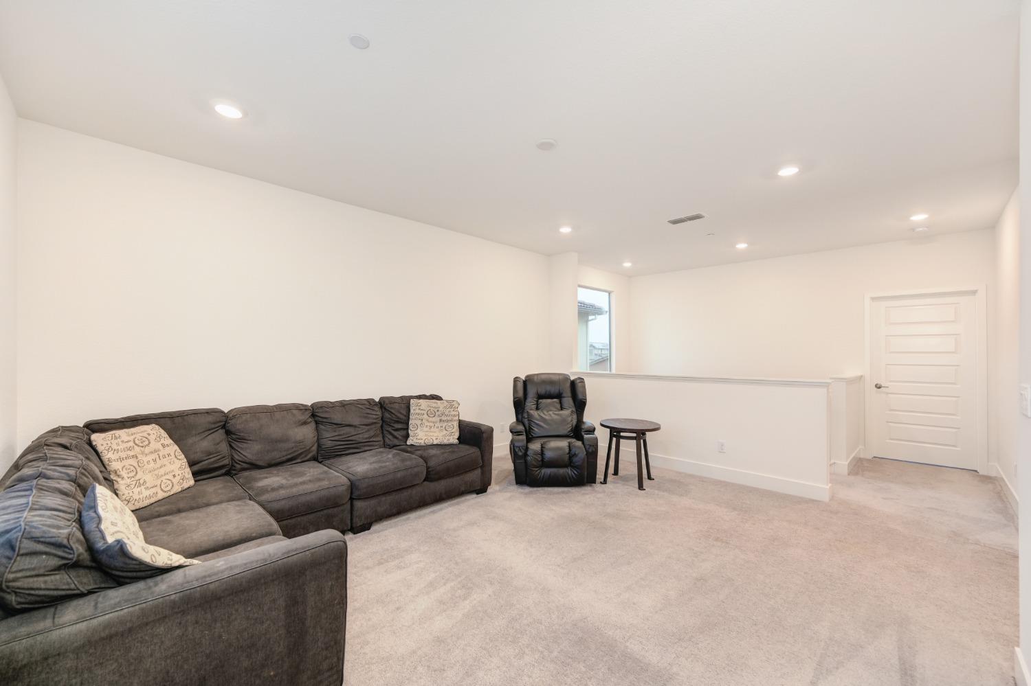 12778 Montbrook Way