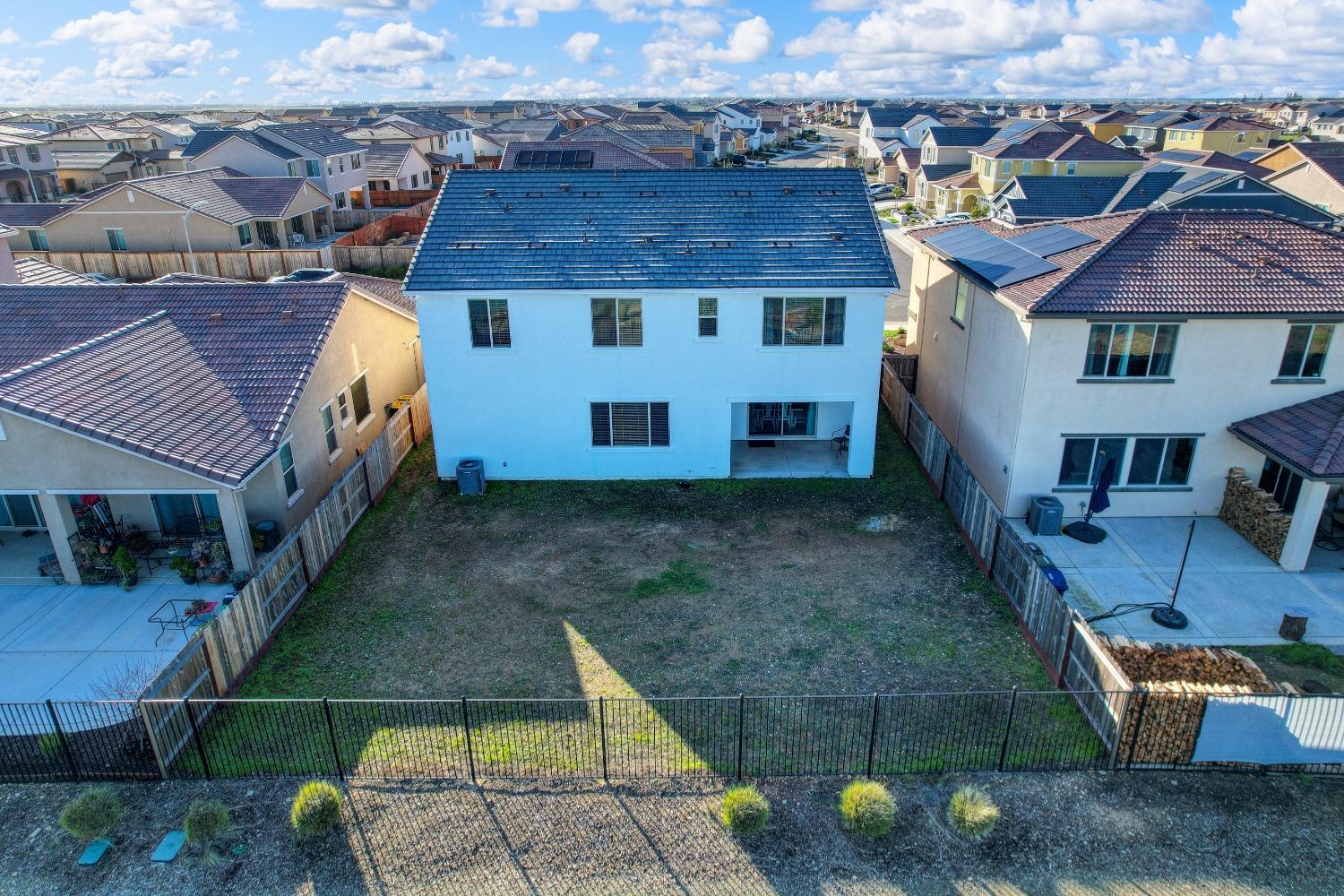 12889 Knightsbrook Avenue