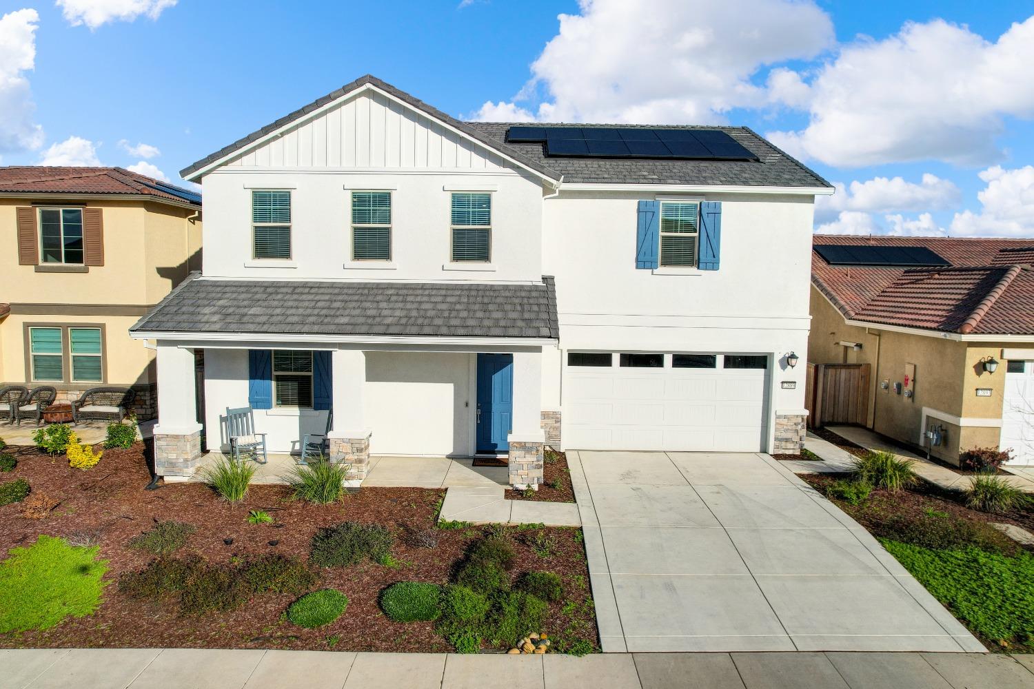 12889 Knightsbrook Avenue