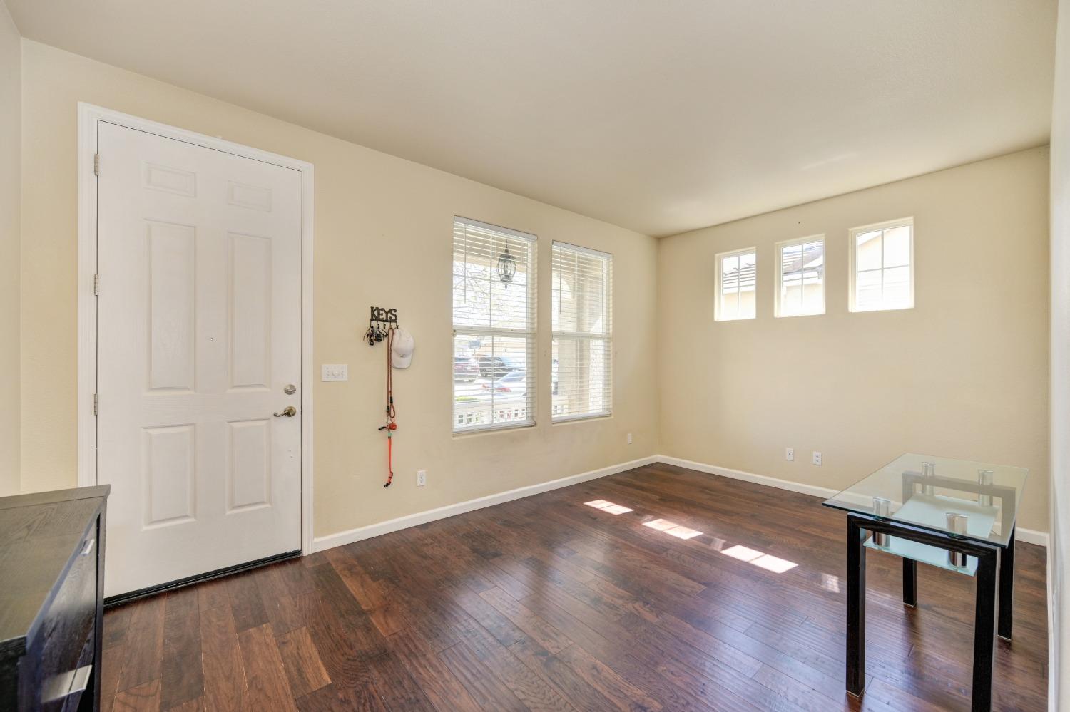 12409 Pawcatuck Way