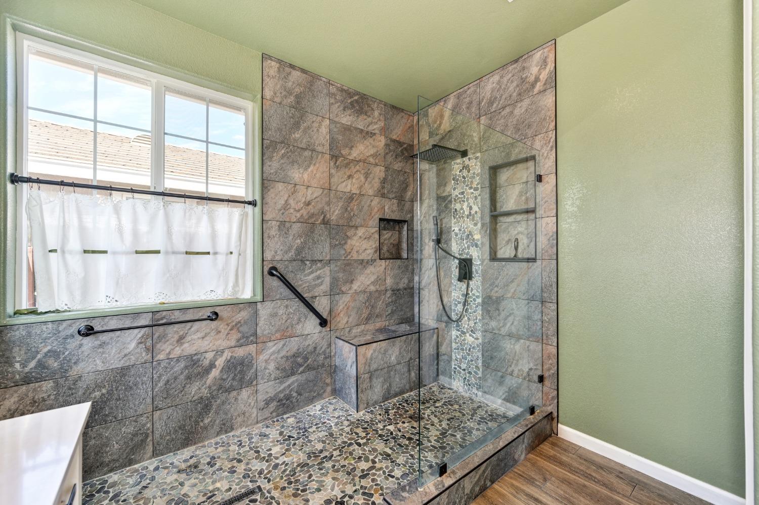 12409 Pawcatuck Way