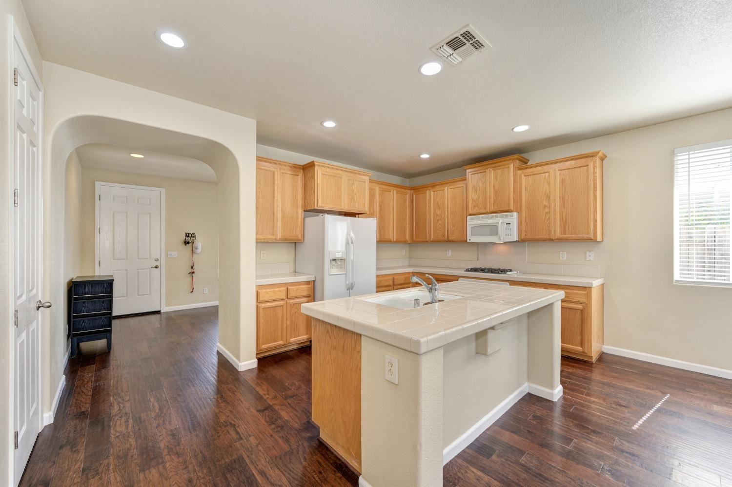 12409 Pawcatuck Way